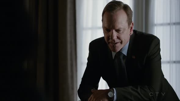 Náhled Designated.Survivor.S01E04.720p.x264-LOL.mkv (5)