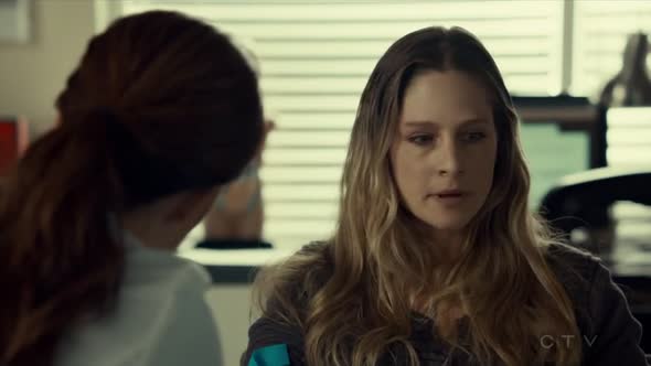 Náhled Saving.Hope.S04E05.HDTV.x264-KILLERS.mp4 (5)