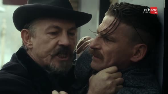 Náhled Peaky Blinders Gangy z Birminghamu S01E05 CZ dabing (720p).mkv (8)