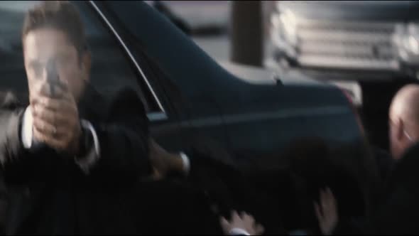 Náhled Pád Londýna (London Has Fallen - 2016) 1080p cz dabing, akční thriller.mkv (3)