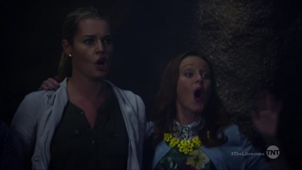 Náhled The.Librarians.US.S03E01.HDTV.x264-FLEET.mkv (10)