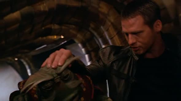Náhled Farscape S04E22 CZ dabing.avi (6)