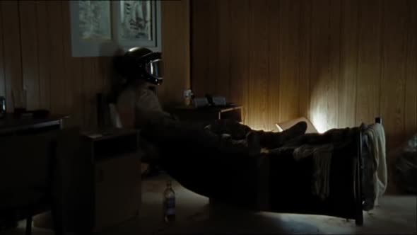 Náhled Smrt čeká všude - The Hurt Locker - 2008 BRrip CZdabing.avi (7)