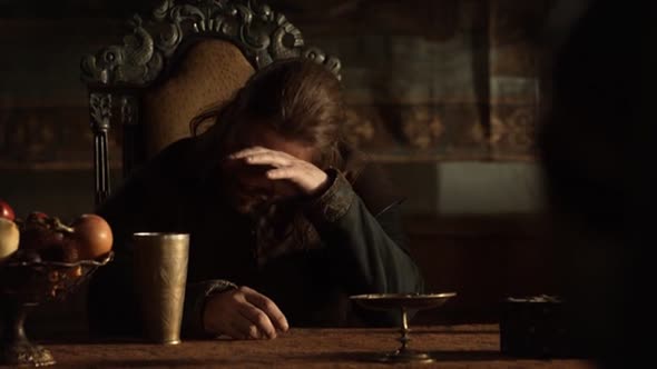 Náhled 01x04-Mrzáci,-bastardi-a-zlámané-věci-Cripples,-bastards,-and-broken-things.avi (4)