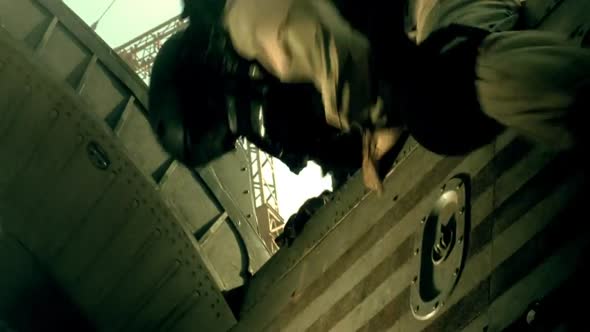 Náhled Černý jestřáb sestřelen (Black Hawk Down) (USA, 2001 - HD 720p - CZ dabing - H264 - AAC 2CH).mkv (6)