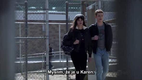 Náhled Shameless-US-S02E09---cz-tit..avi (1)
