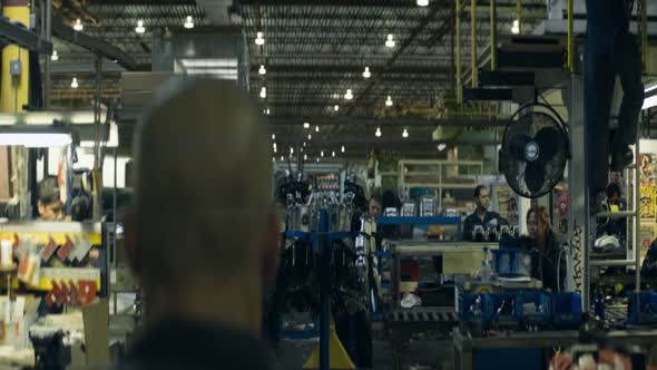 Náhled Elysium-HD.CZ+ENG.dabing.BluRay.DVDRip.5.1.720p.mkv (1)