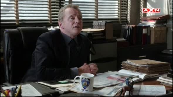 Náhled Jak proste - Elementary S02E09 CZ - On The Line.avi (2)