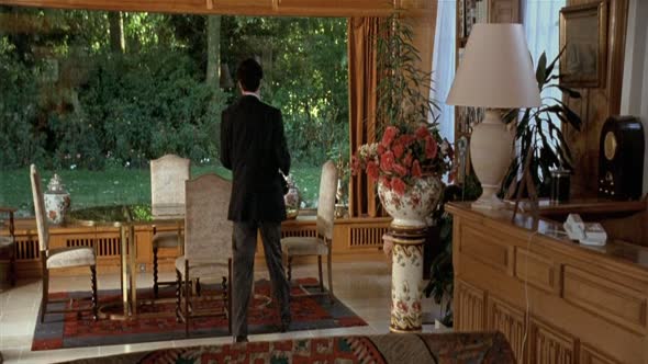 Náhled Navstevnici-1993.BRRip.720p-VoXHD-CZ.avi (5)
