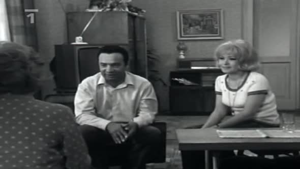 Náhled Tetička za všechny peníze - komedie, 1973.avi (3)