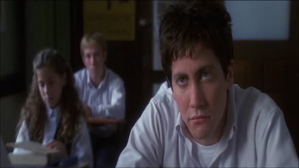Náhled Donnie.Darko.BluRay.1080p.x264.5.1.Judas.mp4 (4)