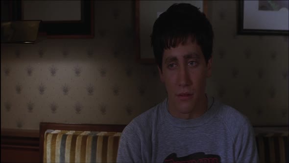 Náhled Donnie.Darko.BluRay.1080p.x264.5.1.Judas.mp4 (5)