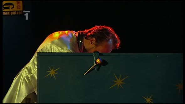 Náhled Strážce duší 13 Propast věku (2003).avi (5)