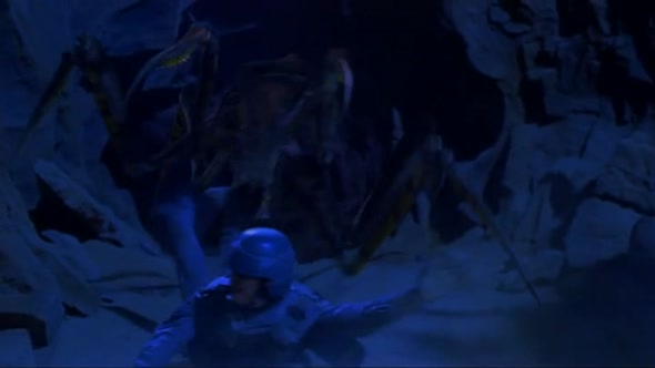Náhled Hvězdná pěchota - Starship Troopers - 1997 DVDrip CZdabing.avi (6)
