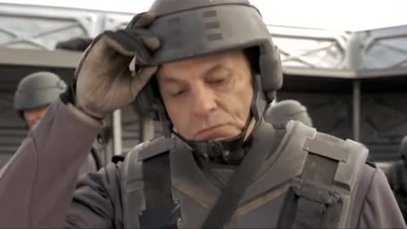 Náhled Hvězdná pěchota - Starship Troopers - 1997 DVDrip CZdabing.avi (8)