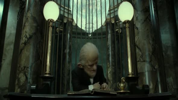 Náhled Harry.Potter.and.the.Deathly.Hallows.Pt2.2011.DvDrip.XviD_nCODE.avi (1)