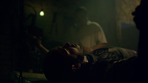 Náhled Narcos.S02E05.720p.WEBRip.x264-SKGTV.mkv (8)
