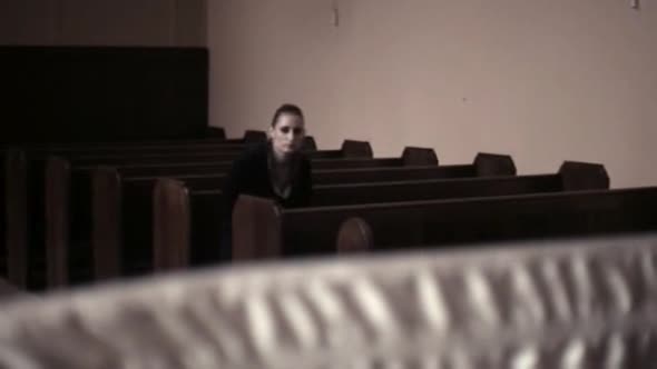 Náhled Zmetci-(Misfits)-s01e06.avi (10)