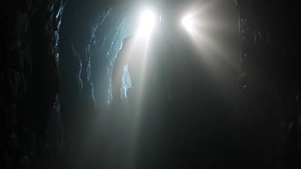 Náhled Beneath (2014) cz tit.avi (8)