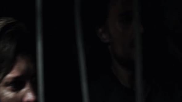 Náhled Beneath (2014) cz tit.avi (9)