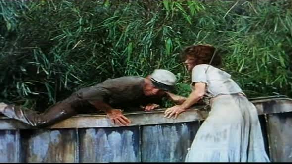 Náhled Africká královna - The African Queen - 1951 DVDrip CZdabing.avi (9)