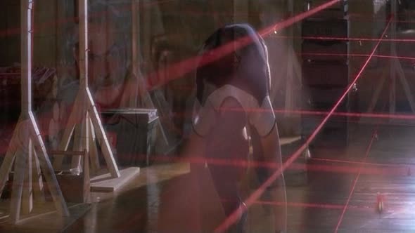Náhled Past.1999.BDRip.XViD.CZ.avi (4)