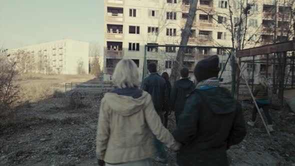 Náhled Chernobyl Diaries 2012 CZ.avi (3)