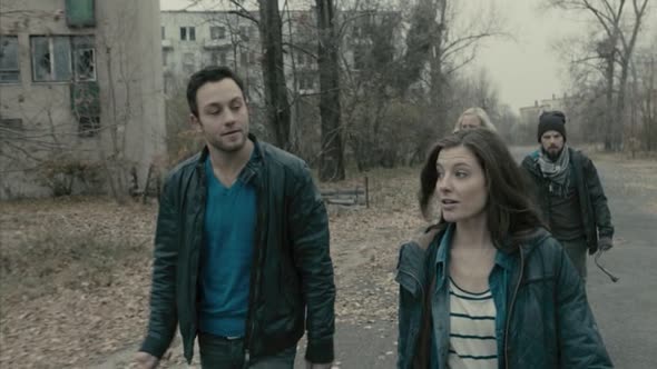 Náhled Chernobyl Diaries 2012 CZ.avi (7)