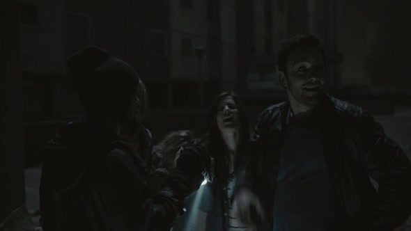 Náhled Chernobyl Diaries 2012 CZ.avi (9)