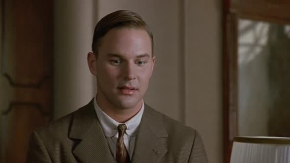 Náhled Chaplin-DvdRip-1992-CZ.avi (7)