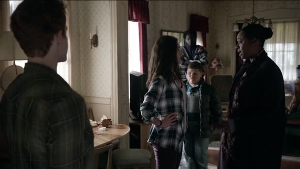 Náhled Shameless.US.S06E04.HDTV.x264-LOL.mp4 (5)