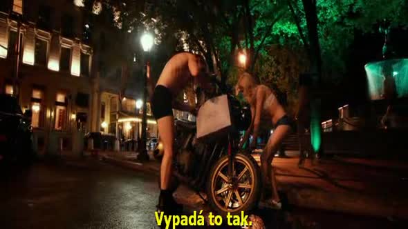 Náhled Nerve - Hra o Zivot.2016.DVDrip.CZ.titulky.avi (4)