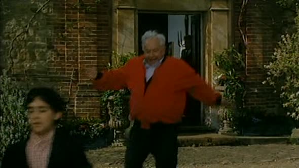 Náhled Fantozzi ve škole (1995).avi (7)