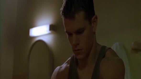 Náhled Agent-bez-minulosti-Bourne-Identity-The-CZ-dabing-2002.avi (6)