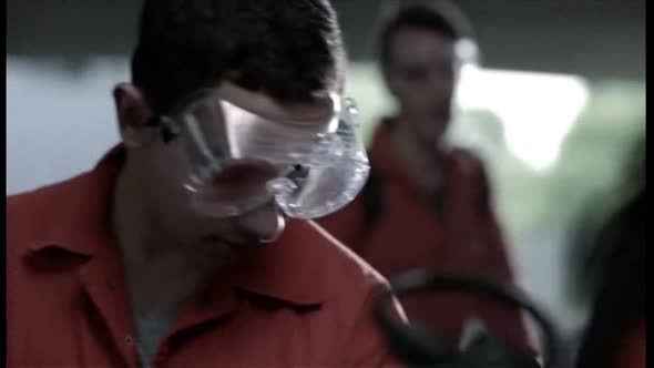 Náhled Zmetci-(Misfits)-s04e05 CZ.avi (4)