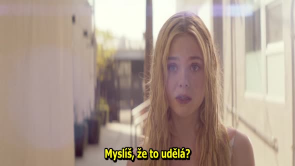 Náhled The Neon Demon_2016_hc.titulky.CZ.avi (4)