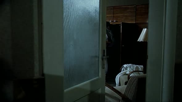Náhled Zralé víno - 1981 DVDrip CZfilm.avi (2)