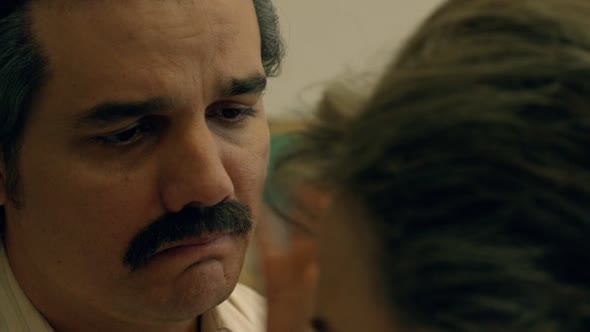 Náhled Narcos.S02E07.720p.WEBRip.x264-SKGTV.mkv (1)