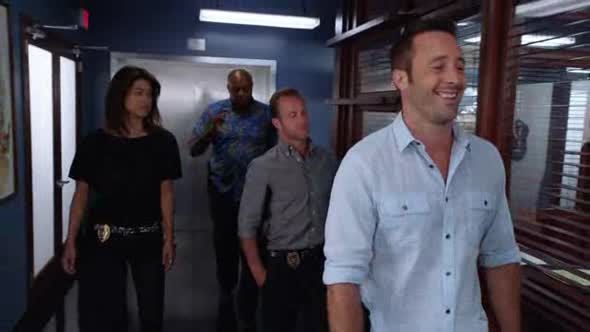 Náhled Hawaii.Five-0.S07E01.HDTV.XviD-AFG.avi (2)