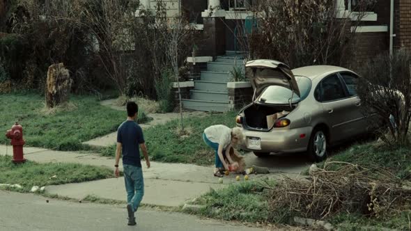 Náhled Gran.Torino.2008.1080p.BDrip.x264(audio-English,French,Portuguese,Spanish,Italian; 27 embedded subs).mkv (4)