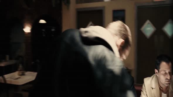 Náhled zběsilý útěk 1080p x264 AC3 5.1 Cz dab 2006-mirreny.mkv (4)