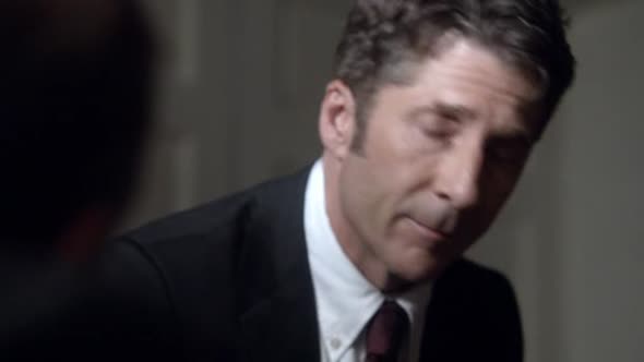 Náhled Skandal---Scandal-(-serial-2012-)-CZ-S01E04---Nepritel-statu.avi (3)