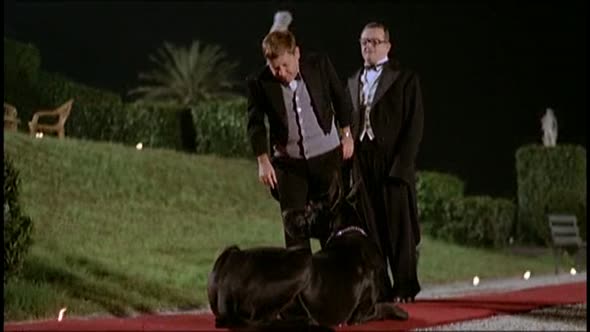 Náhled Tragéd Fantozzi-(1976).avi (4)