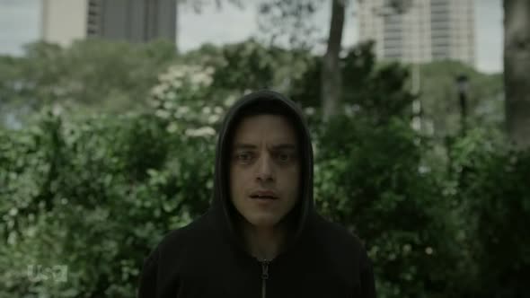 Náhled Mr. Robot.S02E04.CZ titulky.HDTV.avi (10)