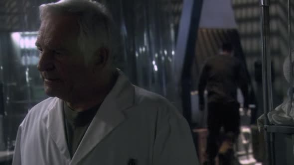 Náhled Battlestar Galactica CZ - 04x12 - Neklid zmita mou dusi.avi (4)