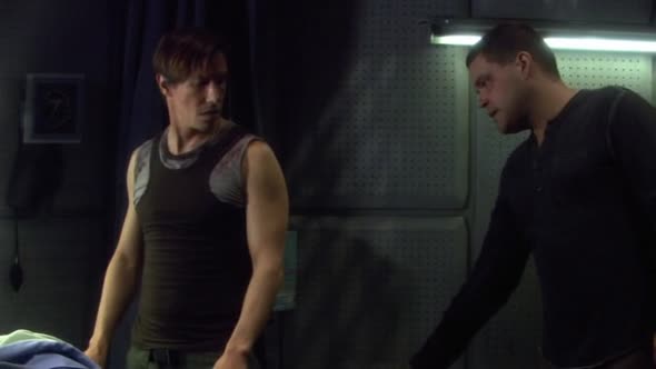 Náhled Battlestar Galactica CZ - 04x12 - Neklid zmita mou dusi.avi (10)