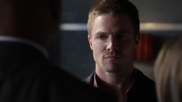 Náhled Arrow S01E02.avi (4)