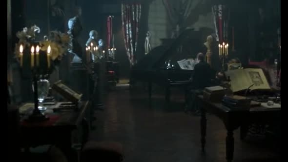 Náhled Hannibal-Hannibal-Antony Hopkins-2001_(Sina).avi (3)