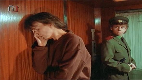 Náhled Přítelkyně z domu smutku -1.Dil - Dum smutku.cz.dab.1992, 4x70 min.drama.avi (5)