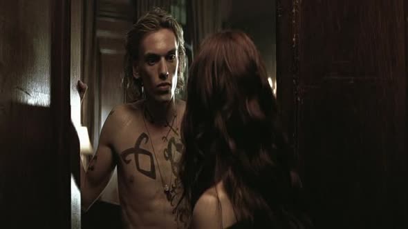 Náhled Mortal Instruments Město z kostí (2013) CZ dabing.avi (7)